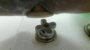 Penetrado Por Mi Juguete thumbnail