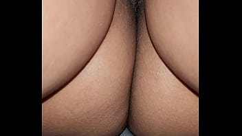 Vered latina masturabtion in bedroom with cock and toy