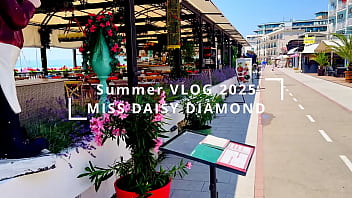 Visiting a castle in beatiful sea promenade town holiday vlog