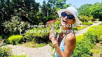 Visiting a castle in beatiful sea promenade town holiday vlog