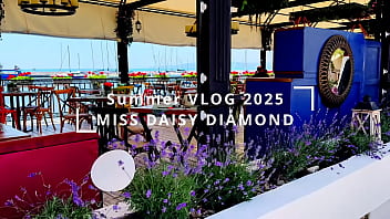 Visiting a castle in beatiful sea promenade town holiday vlog