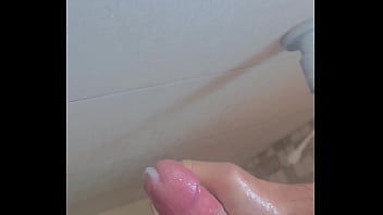 Dotado no banho gostoso