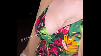 Après un 1er bar direction le 2eme pour mettre le feu dans les caleçons je