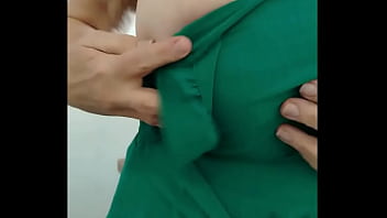 Minha madrasta com tesão em cima da mesa