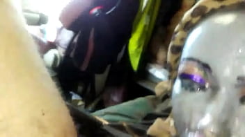 Getting head with a fake head