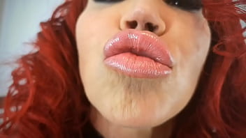 Shiny latex milf plays with huge tities