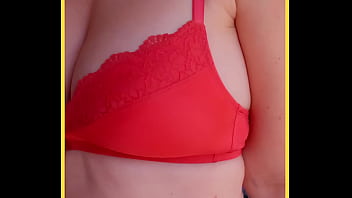 Milf Wears Red Lace Lingerie thumbnail