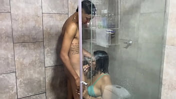 Kalaycalientelatina update #17 hago unn trio con mi madre y mi padrastro en la ducha nov 22 2024