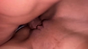 Le saco toda su leche a mi padrastro