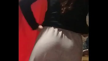 Camara espia en habitación de hermanastra mexicana