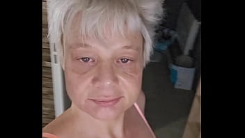 Bonjour mon chéri j'espère que je te plaît toujours