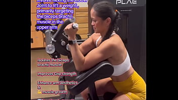 Bicep curls #beginnerworkout #fitnesstutorial #workouttutorial #howto #form #technique#biceps