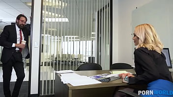 Sarah jessie works it hard for a living gp1504