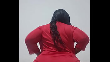 Marido sai e a esposa se exibe na internet