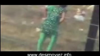 Desi girls shitting outdoor