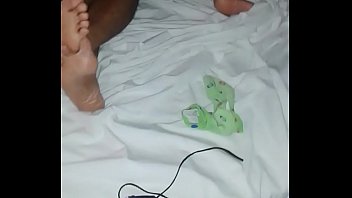 Mi esposa disfrutando amigo dotado