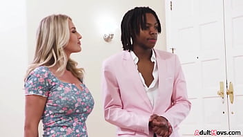 If you want to marry lisa you have to please all five of your mature big tits milfs let him eat pussy first before they fuck and squirt