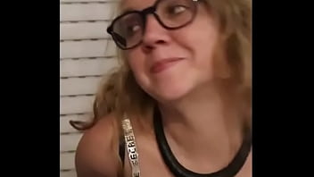 Wie reagierst du wenn ich so auf dich zu komme