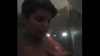 Cleydiane Se Masturbando No Banheiro Part 2 thumbnail