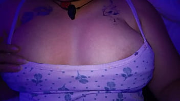 Annamvm2021 en pijamita