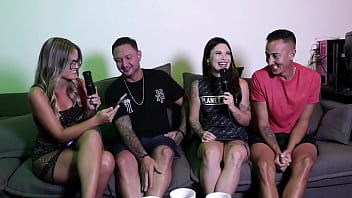 Safada mostra a buceta depois de falar que gostou de fazer o fetiche do dpv teve que gemer adora sentar e se excita na chupada bruno abate e jenni faria watch sheer red