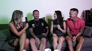 Safada mostra a buceta depois de falar que gostou de fazer o fetiche do dpv teve que gemer adora sentar e se excita na chupada bruno abate e jenni faria watch sheer red