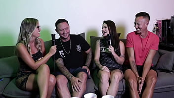 Safada mostra a buceta depois de falar que gostou de fazer o fetiche do dpv teve que gemer adora sentar e se excita na chupada bruno abate e jenni faria watch sheer red