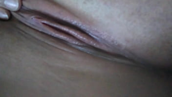 Rubbing my clit