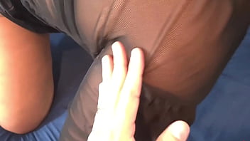 Putinha de a xota é deles o cu é meu