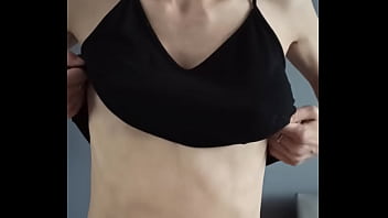 Just a quick flash of her tits Just a quick flash of her tits