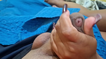 Esposa gosta de dar o cuzinho com visita em casa