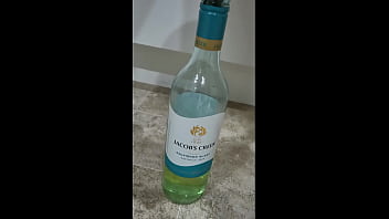 Kiwi milf pisses into bottle then pours it all over herself got to view trailer