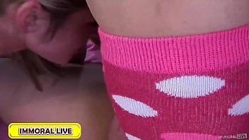 Busty britney amber's shaved kitty ravaged by naive mia mae's strapon