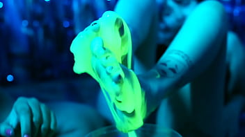 Messy foot play with cutie piie & nath