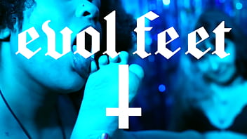 Messy foot play with cutie piie & nath