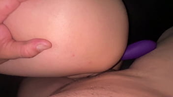 Cogiendo con cita de tinder con juguete en el culo real sex amateur pareja latina teniendo sexo