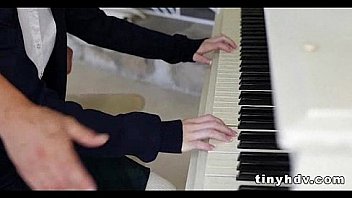 Teenie Tiny Girl Fucked Silly Sammie Daniels 4 91 thumbnail