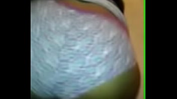 Thick ass twerk in shorts