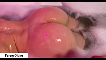 Curvy girl with bubble butt at bath getting thick cock with cum on mouth