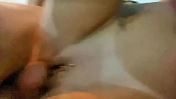 Cunhada safada levando surra de vara