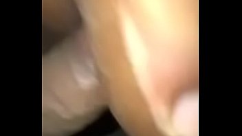 Dei só no cuzinho dela