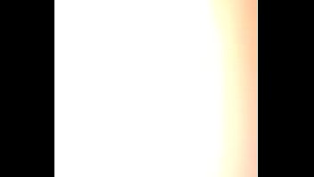 Dei só no cuzinho dela