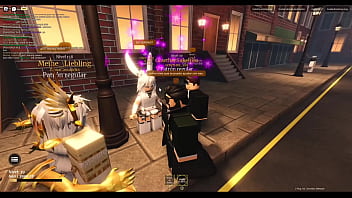 Ella dijo que haria lo que fuera por robux así que aproveché el momento