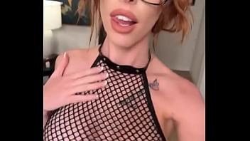 She rules the office with a seductive glare austinpiercexxx