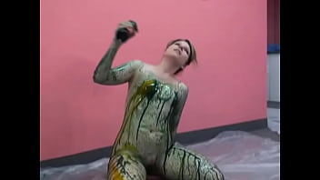 Sweet veronica snow wants ketchep and a hot fuck on the floor Sweet veronica snow wants ketchep and a hot fuck on the floor