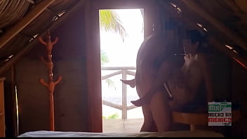 Fucking a young mexican on the beach she love to be fuck in public