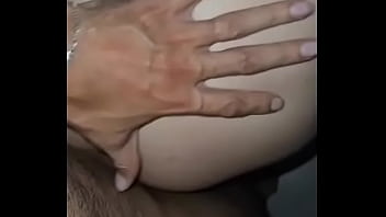 Um amigo comendo meu cu bem gostoso