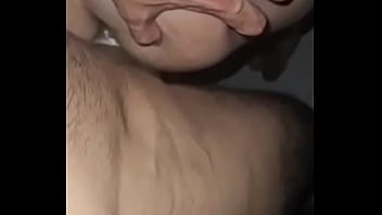 Um amigo comendo meu cu bem gostoso