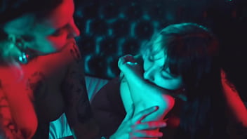 Perfect lesbian tribbing & foot worship