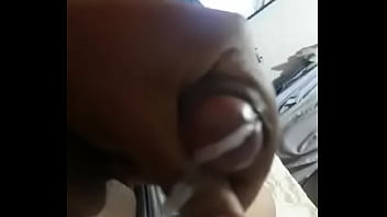 Macho Botando Leche thumbnail